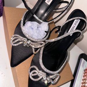 Steve Madden pumps